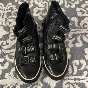 COPY - Ash Sneakers size 35